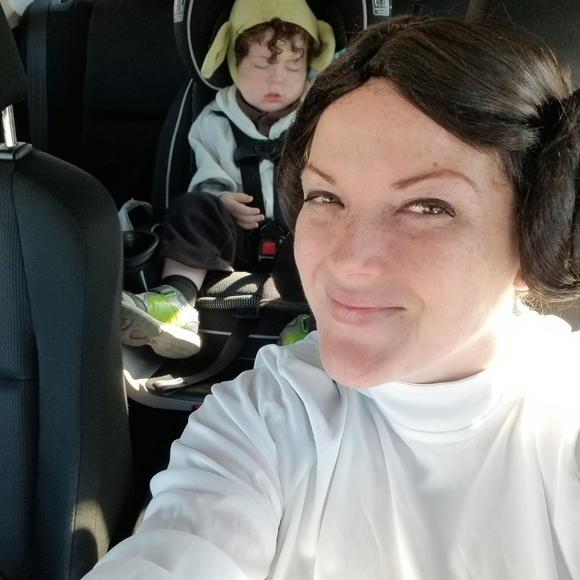 Meet your Posher, Stacey - Picture 7 of 7